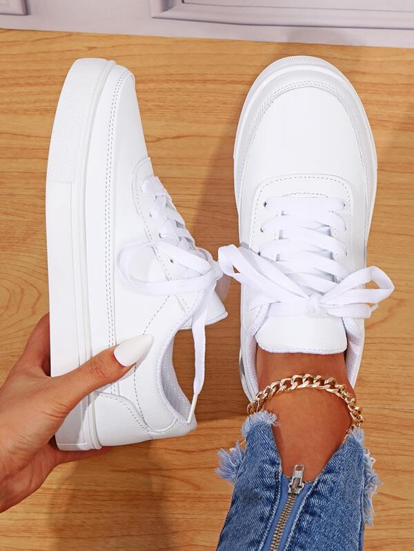 Minimalist Lace-Up Front Skate Women Flatform Shoes