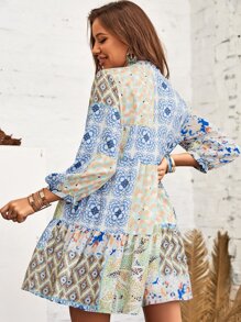 SHEIN VCAY Patchwork & Floral Print Notch Neck Ruffle Hem Dress - Multicolor - View 2