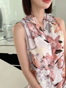 DAZY 花卉印花褶饰 V 领衬衫外出上衣 - 彩色 - 查看 5