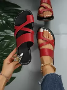 Sandalias con tira con aro de dedo con tira cruzada - Rojo - Ver 1