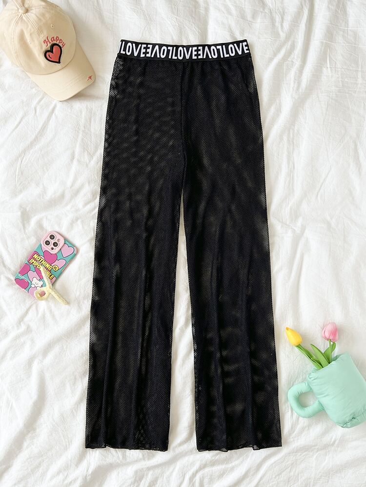 Cover up con abertura en contraste con cinta con letra - Negro - Añade 7