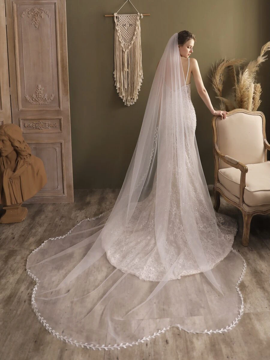 Guipure Lace Panel Bridal Veil - White - View 1