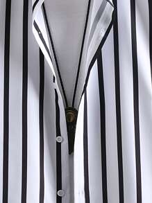 Manfinity Homme Men Striped Shirt & Drawstring Waist Shorts Without Tee - Black and White - View 4