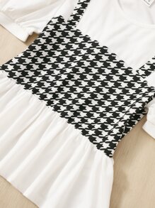 SHEIN Cô gái Tween Họa tiết Nanh sói Ống tay áo Áo Peplum & Quần ống loe - Đen và trắng - Xem 4
