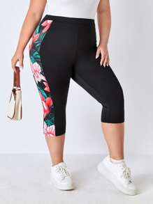 EMERY ROSE Plus Tropical Print High Waist Capri Leggings - Black - View 1