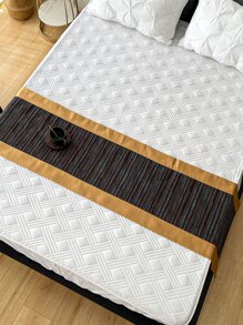 Jacquard Striped Pattern Bed Runner - Multicolor - View 1