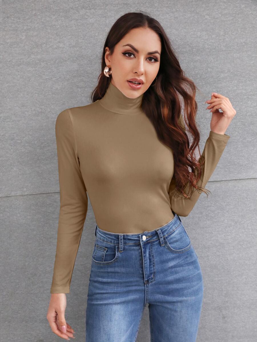 SHEIN Essnce Camiseta básica de cuello cisne ajustado - Caqui - Ver 1