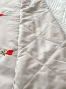 Rose Broderat Quiltat överkast - Ljusgrå - Visa 7