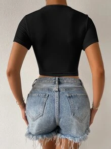 SHEIN BAE Camiseta corta unicolor cruzada - Negro - Ver 2