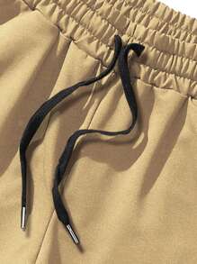 Manfinity Hypemode Men Letter Graphic Drawstring Waist Shorts - Khaki - View 4