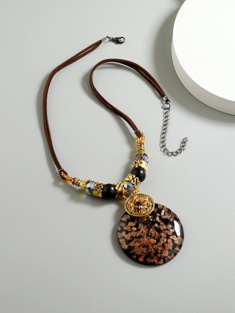 Round Glass Pendant Necklace