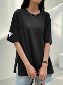 Dazy-Less 字母补丁细节开衩下摆落肩T恤复古风格商务休闲女士工作服 - 黑色 - 查看 2