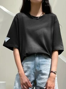 Dazy-Less 字母补丁细节开衩下摆落肩T恤复古风格商务休闲女士工作服 - 黑色 - 查看 3