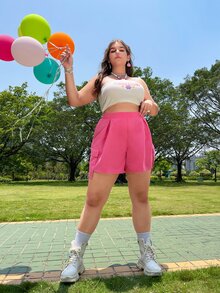 Plus High Waist Flap Pocket Wide Leg Shorts - Hot Pink - View 4