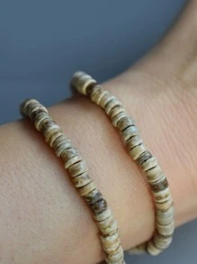 Fashionable and Popular Men Wooden Beaded Bracelet for Vacation and for a Stylish Look