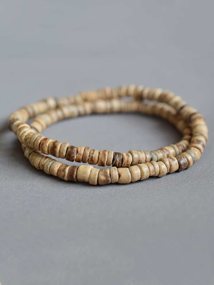 Fashionable and Popular Men Wooden Beaded Bracelet for Vacation and for a Stylish Look