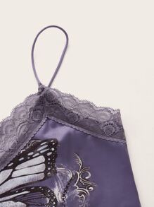 ROMWE Goth Top de tirantes con estampado de mariposa ribete con encaje - Morado - Ver 4