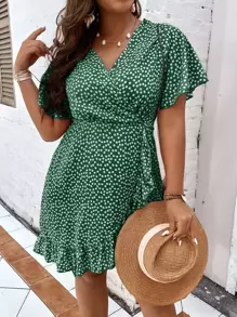 SHEIN Holidaya Plus Ditsy Floral Print Ruffle Wrap Hem Dress - Green - View 1