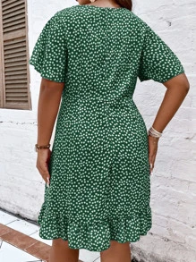 SHEIN Holidaya Plus Ditsy Floral Print Ruffle Wrap Hem Dress - Green - View 2