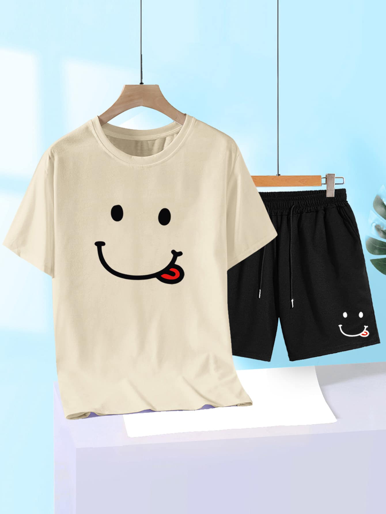 Manfinity Hypemode Hombres con estampado de dibujos animados Camiseta & de cintura con cordón Shorts - Multicolor - Ver 1