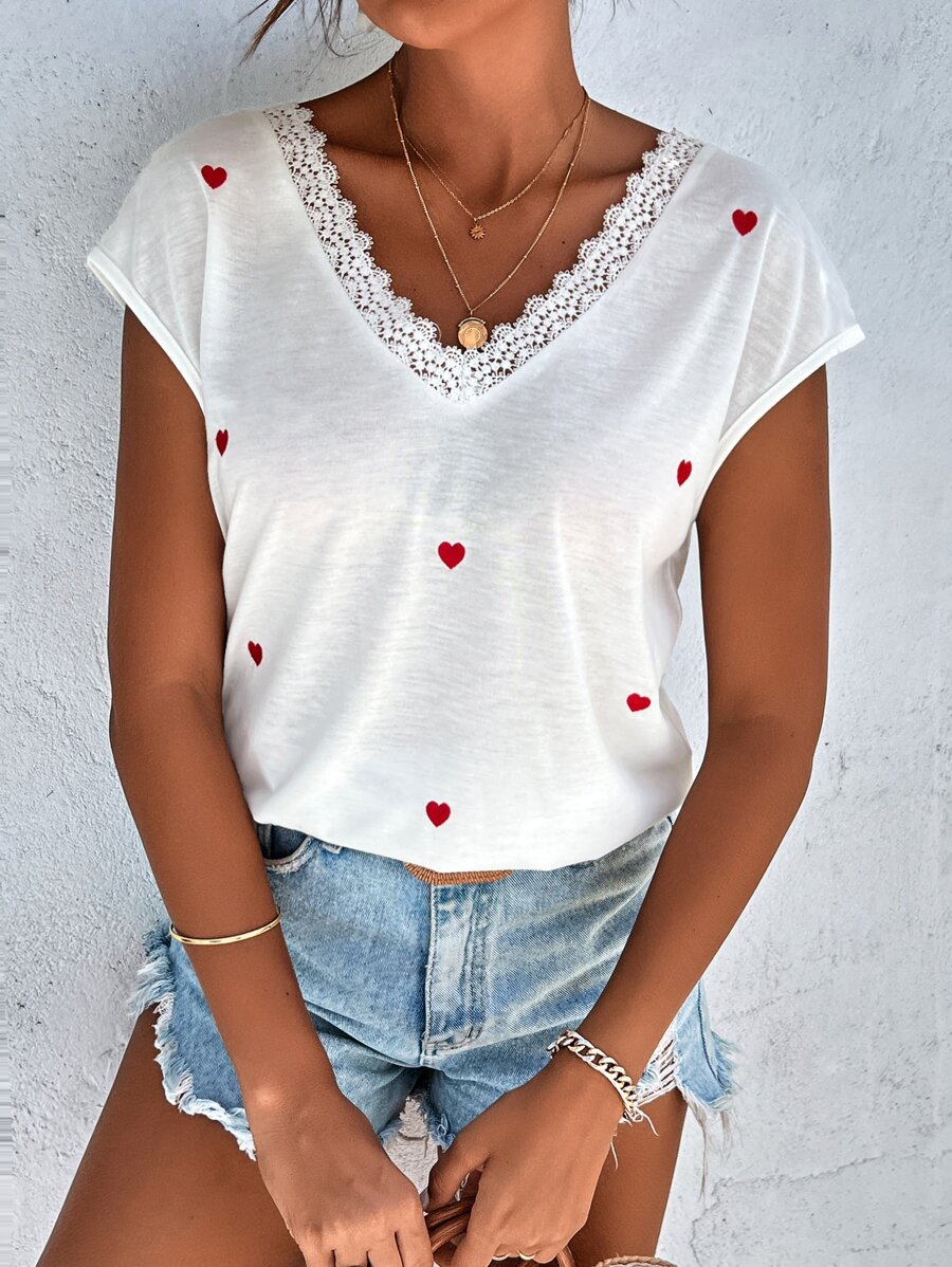 Heart Print Contrast Lace Batwing Sleeve Tee - White - View 1