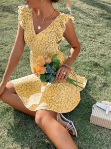 SHEIN Frenchy Ditsy Floral Backless Knot Ruffle Trim Dress - Yellow - View 5