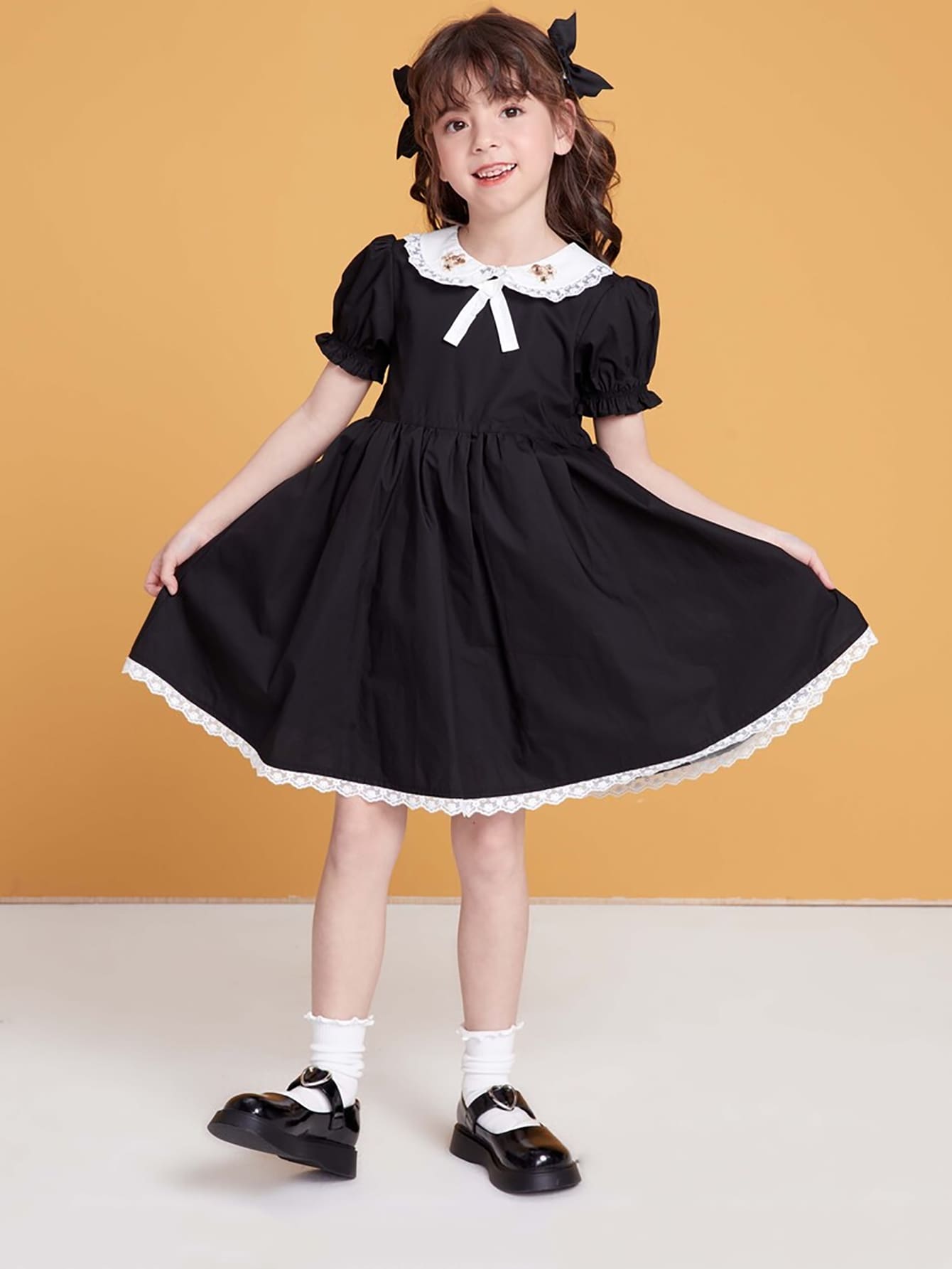 儿童夏季新款纯色蝴蝶结蕾丝简约百搭乡村风彼得潘领小女孩连衣裙 - 黑色 - 查看 1