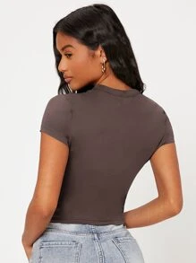 SHEIN BASICS Camiseta unicolor forma ajustada
