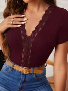 SHEIN Frenchy 貝殼邊網紗刺繡邊緣T恤 - 紫紅色 - 查看 2