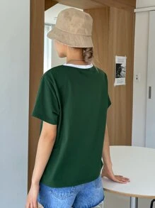 DAZY Slogan đồ họa tương phản Trim Tee - màu xanh lá - Xem 2