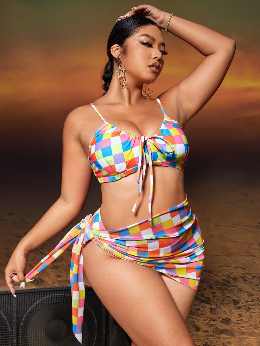 加大尺碼方格印花打結前高腰比基尼套裝和沙灘裙，夏季沙灘必備 - 彩色 - 查看 1