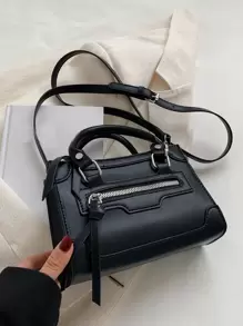 Chiếc túi xách nữ thời trang và thanh lịch này được làm từ chất liệu PU màu đen, với dây đeo vai có thể điều chỉnh. Túi phù hợp cho phụ nữ đi chơi hàng ngày, đi mua sắm, dự tiệc và đựng mỹ phẩm. Đây cũng là món quà sinh nhật hoặc quà Valentine tuyệt vời dành cho bạn gái, và là phụ kiện thời trang không thể thiếu. - màu đen - Xem 6