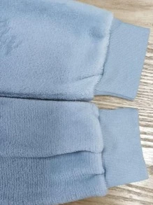 SHEIN Genkimix Kids 男孩色塊字母刺繡絨面套衫和褲子套裝 - 彩色 - 查看 5