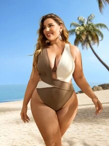 Plus Two Tone Crisscross Scrunch Butt One Piece Swimsuit, For Summer Beach Vacation - Multicolor - View 1