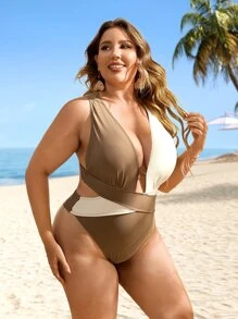 Plus Two Tone Crisscross Scrunch Butt One Piece Swimsuit, For Summer Beach Vacation - Multicolor - View 4