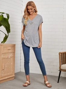 EMERY ROSE V領紐扣細節T恤