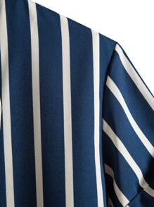 Manfinity Homme Men 1pc Striped Print Shirt - Blue and White - View 3