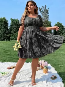 SHEIN Holidaya Vestido con fruncido de guingán con cordón delantero bajo con fruncido - Negro - Ver 4