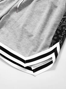 Manfinity Campus Court Aesthetic Post--Men Contrast Paisley Side Seam Drawstring Waist Shorts - Grey - View 4