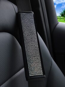 MEIKAXIU 1 pieza Decoración de acolchado para hombro del cinturón de  del coche con strass y peluche - Blanco y Negro - Ver 2