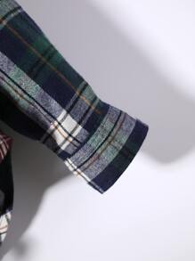 Manfinity Men Tartan Patched Pocket Drawstring Hooded Shirt Without Tee - Multicolor - View 4