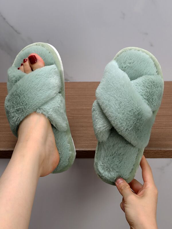 Fall/Winter Women's Fashionable Solid Color Slippers For Bedroom With Blurry Cross Design, Green,Furry Shoes,Fluffy Slippers