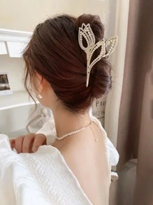 水鑽和珍珠花朵設計髮爪