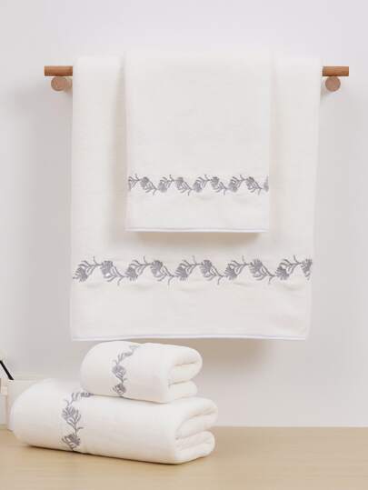 1/2/3件装珊瑚绒刺绣纯色浴巾或手巾，适用于浴室、酒店、健身房、旅行、礼品、沙龙、运动、户外、海滩、学校、返校季、旅行配件、家居用品、毛巾、护肤品