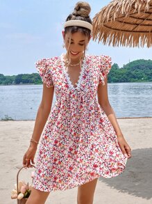 SHEIN Frenchy 碎花鏤空蕾絲花邊蝴蝶袖洋裝