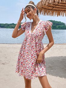 SHEIN Frenchy 碎花鏤空蕾絲花邊蝴蝶袖洋裝