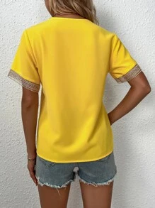 SHEIN LUNE 拼接水溶蕾絲襯衫 - 黃色 - 查看 2