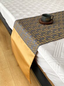 Geometric Pattern Bed Runner - Multicolor - View 3