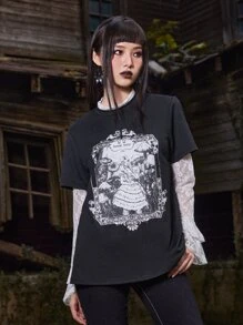 ROMWE Goth 2 In 1 Figure Graphic Contrast Lace Tee - Black and White - View 4