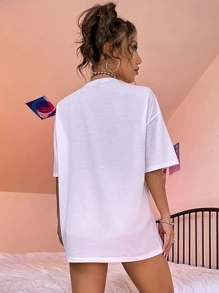 SHEIN Unity Camiseta de hombros caídos con estampado de figura - Blanco - Ver 2